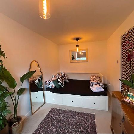 Private Room With Separate Shower And Free Parking Эдинбург Экстерьер фото